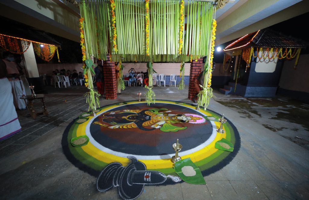 Kalarikkal Vishnumaya Kuttichathan Temple